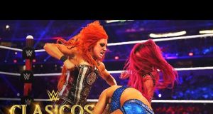 Charlotte Flair vs Becky Lynch vs Sasha Banks: WrestleMania 32 (Lucha Completa)